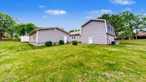 1091 Browns Lane Gallatin TN 37066