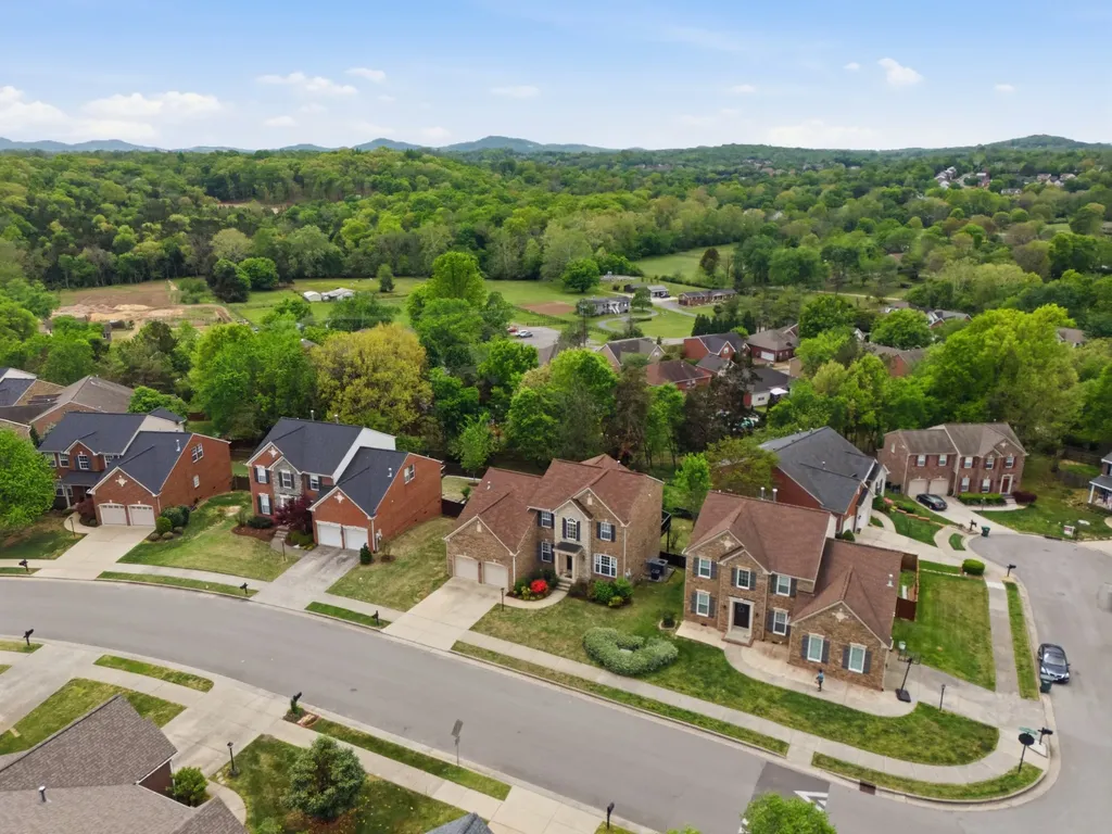 3033 Brookview Forest Drive Nashville TN 37211