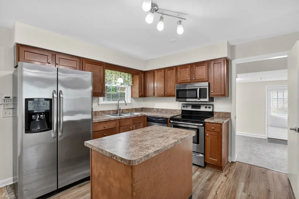120 Hillwood Drive Hendersonville TN 37075
