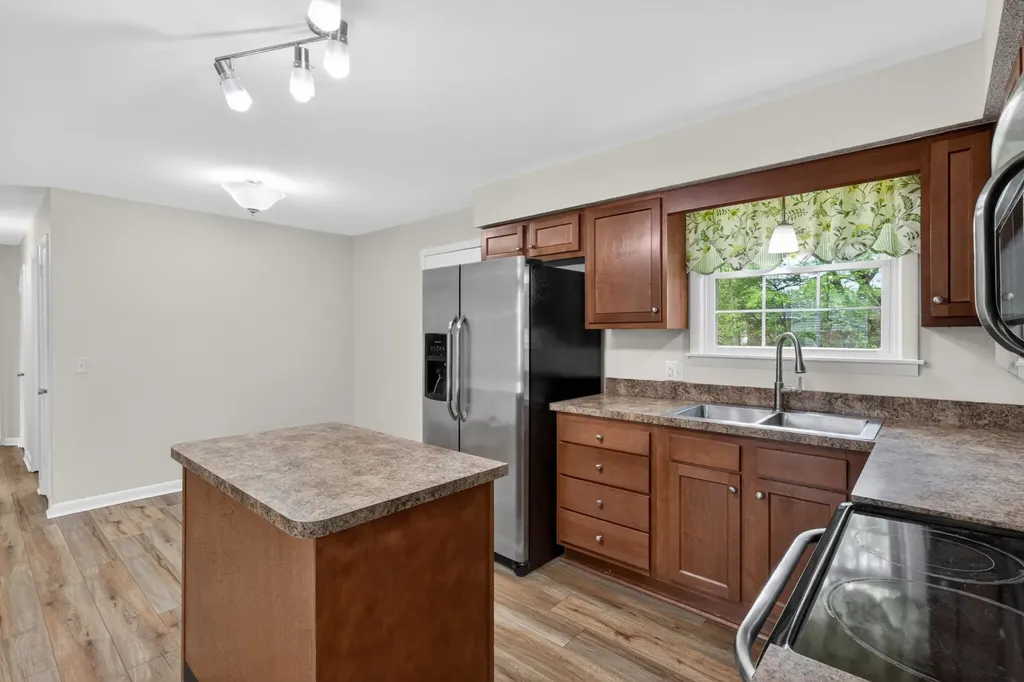 120 Hillwood Drive Hendersonville TN 37075