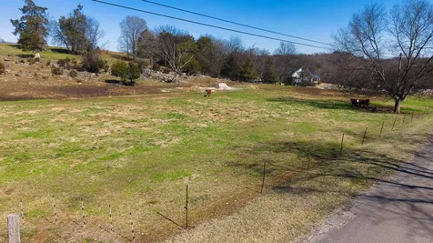 2917 Cobble Lane Morristown TN 37813