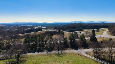 2917 Cobble Lane Morristown TN 37813