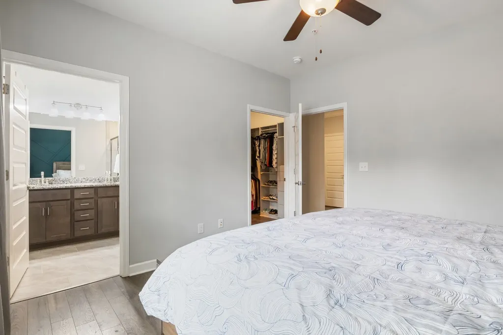 7483 Highway 70 S Nashville TN 37221
