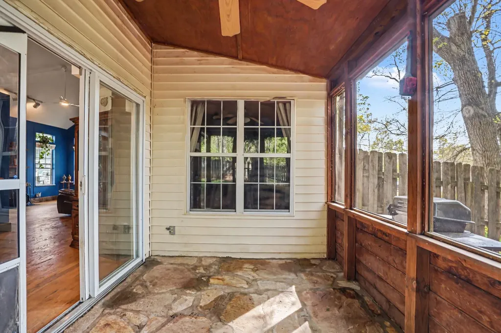5918 Colchester Drive Hermitage TN 37076