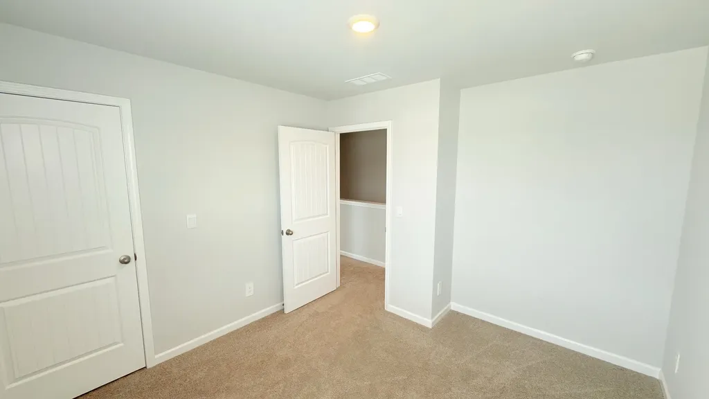 7206 Golden Way White House TN 37188