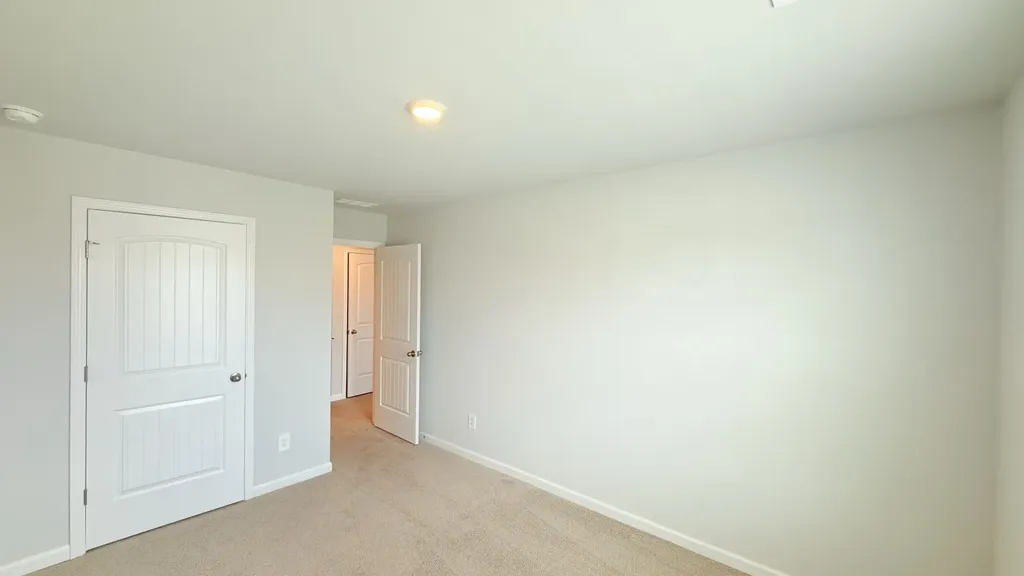7206 Golden Way White House TN 37188