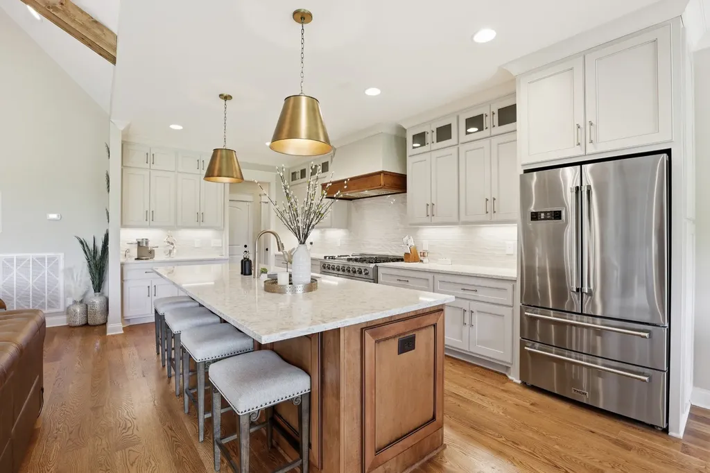 307 Five Oaks Boulevard Lebanon TN 37087