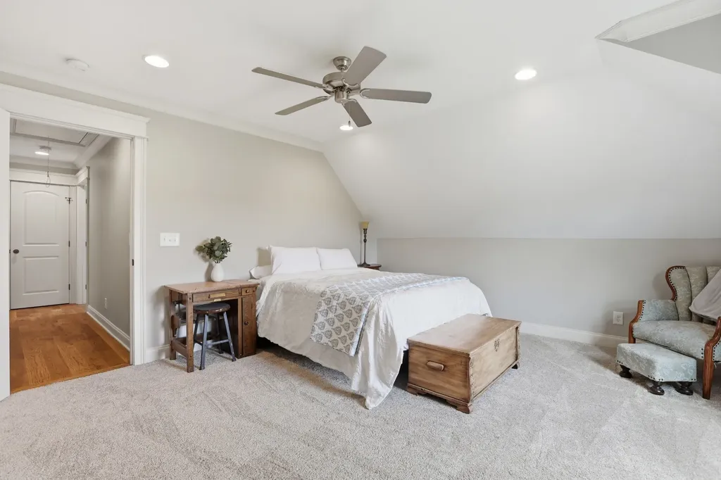 307 Five Oaks Boulevard Lebanon TN 37087