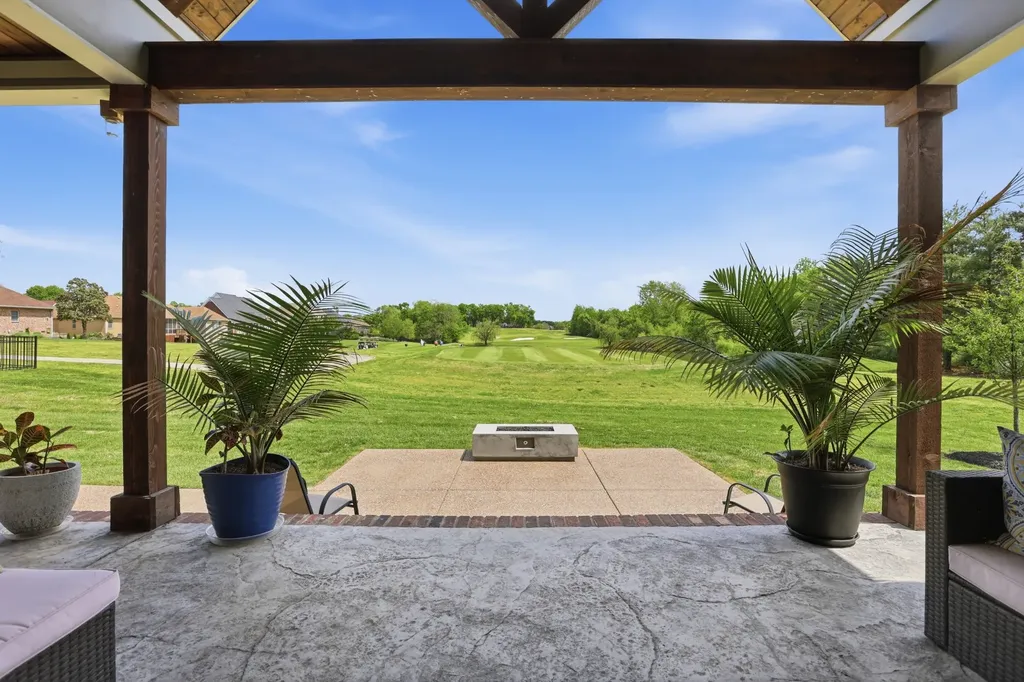 307 Five Oaks Boulevard Lebanon TN 37087