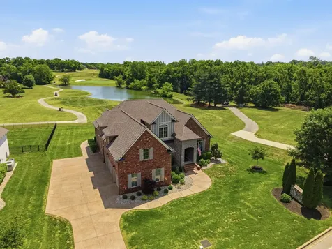 307 Five Oaks Boulevard Lebanon TN 37087