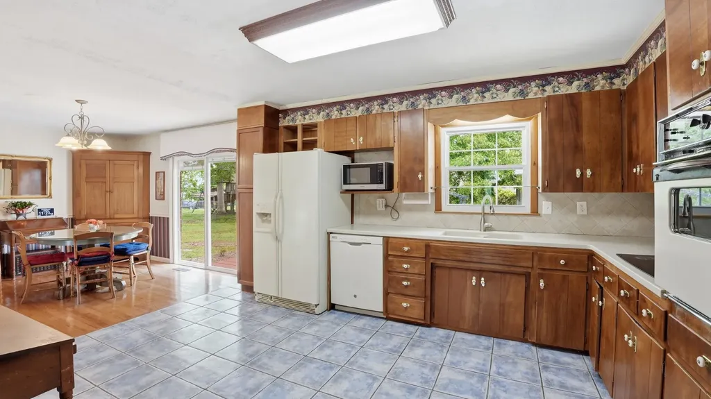 1205 Woodcrest Drive Manchester TN 37355