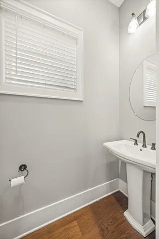 1319B Meridian Street Nashville TN 37207