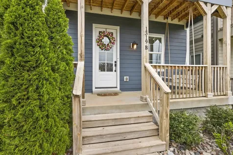 1319B Meridian Street Nashville TN 37207