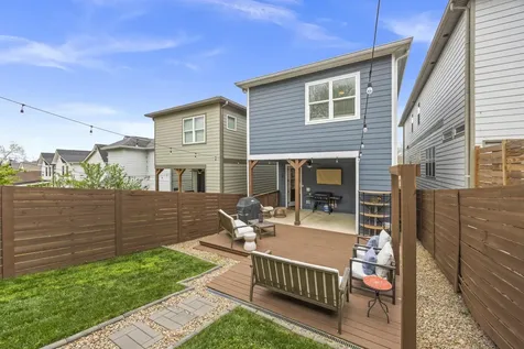 1319B Meridian Street Nashville TN 37207