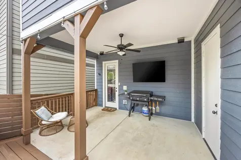 1319B Meridian Street Nashville TN 37207