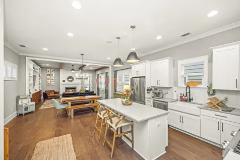 1319B Meridian Street Nashville TN 37207