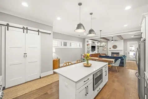 1319B Meridian Street Nashville TN 37207
