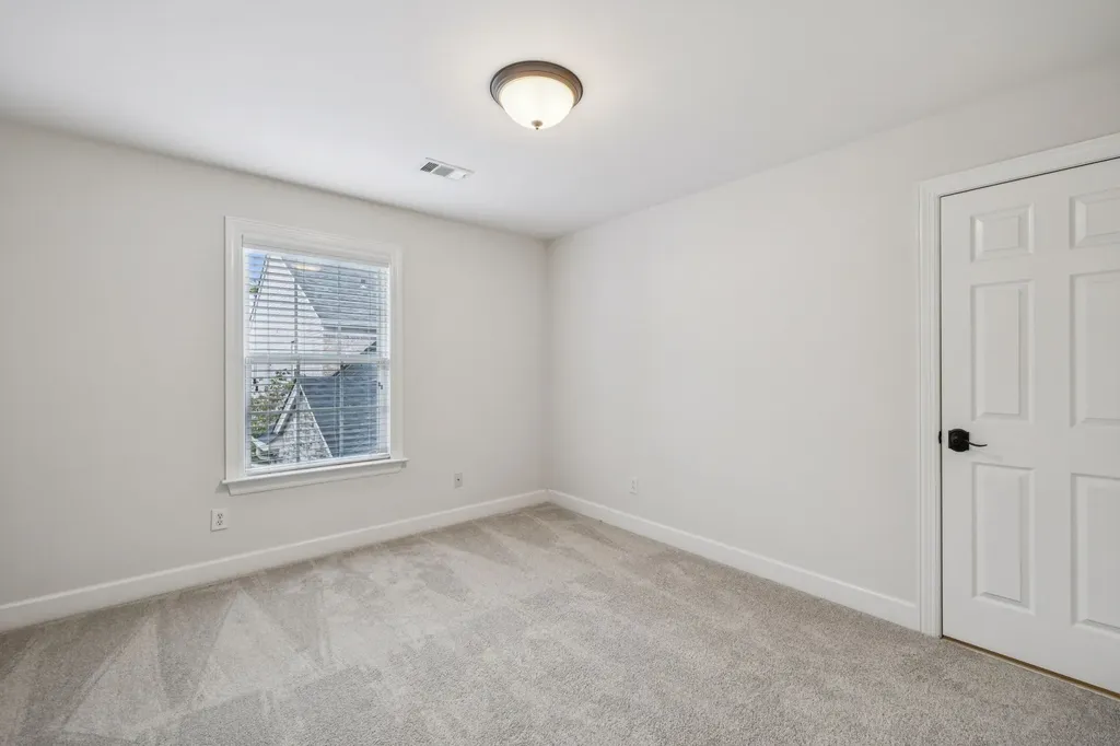 1113B Biltmore Drive Nashville TN 37204
