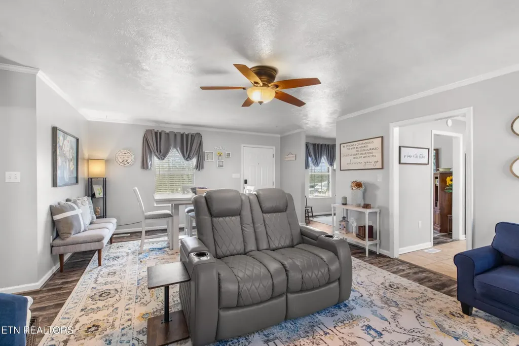 355 Cate Byrd Road Kodak TN 37764