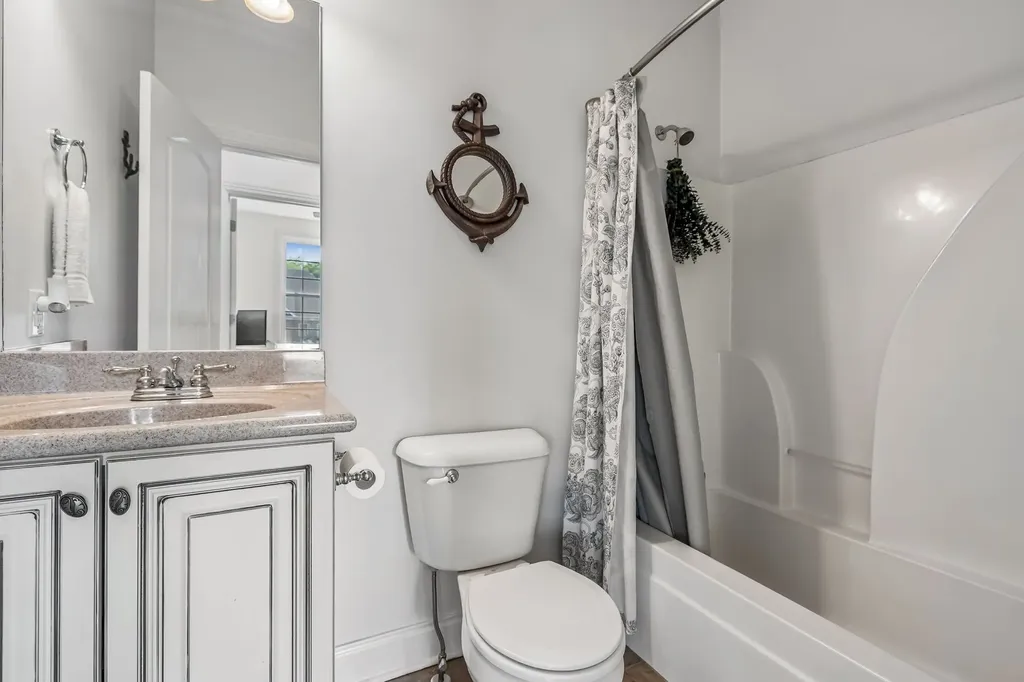 2456 Settlers Trace Clarksville TN 37043