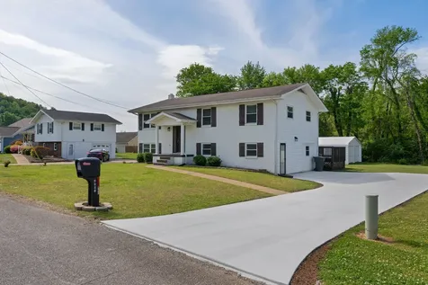 3307 Bonneville Circle Chattanooga TN 37419