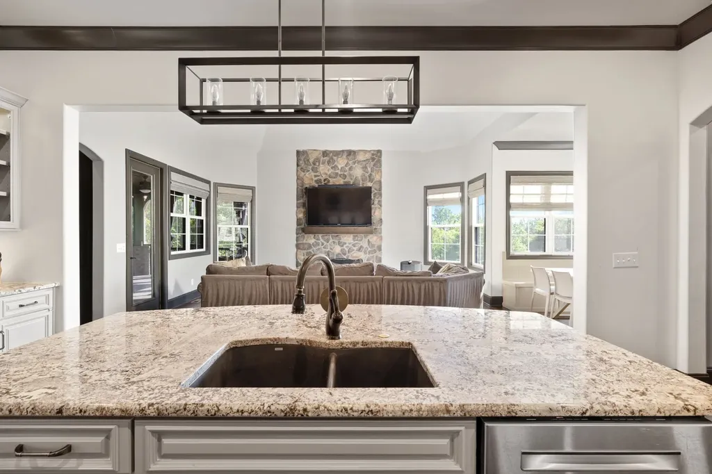 2713 Deer Haven Court Franklin TN 37067