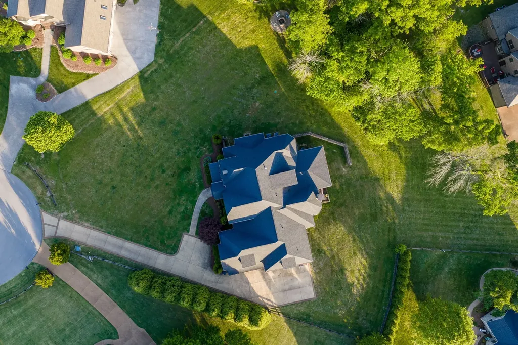 2713 Deer Haven Court Franklin TN 37067