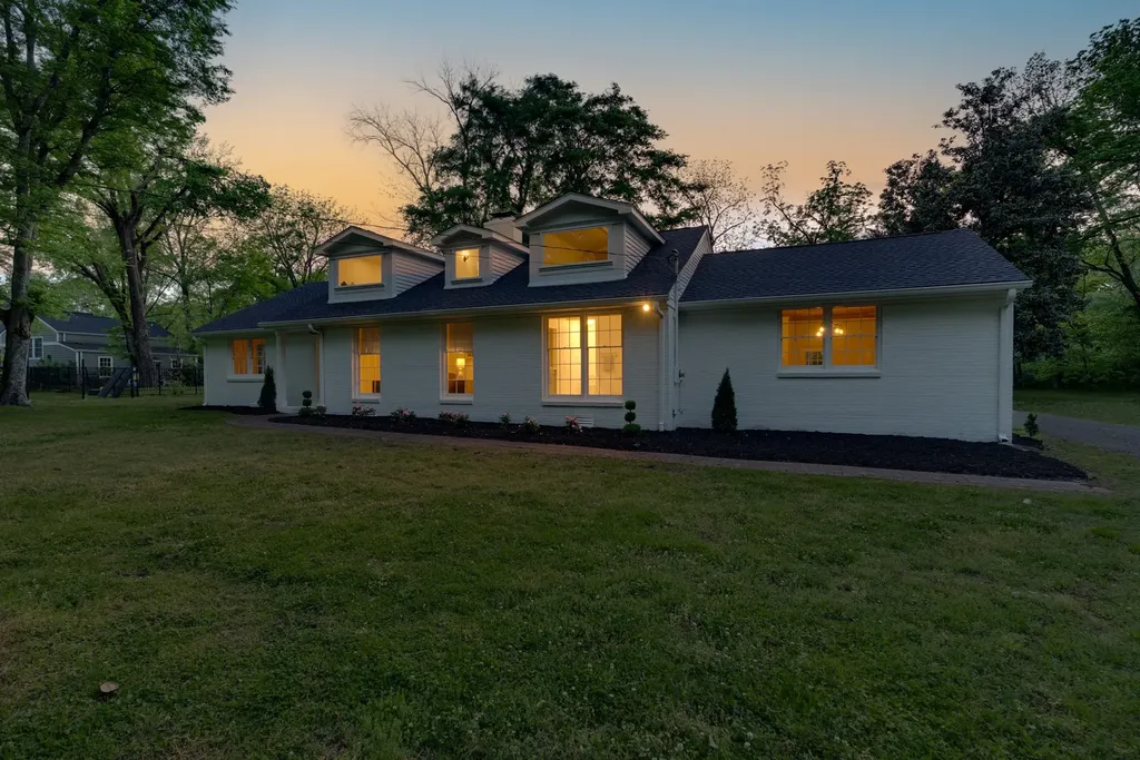 4025 Lealand Lane Nashville TN 37204