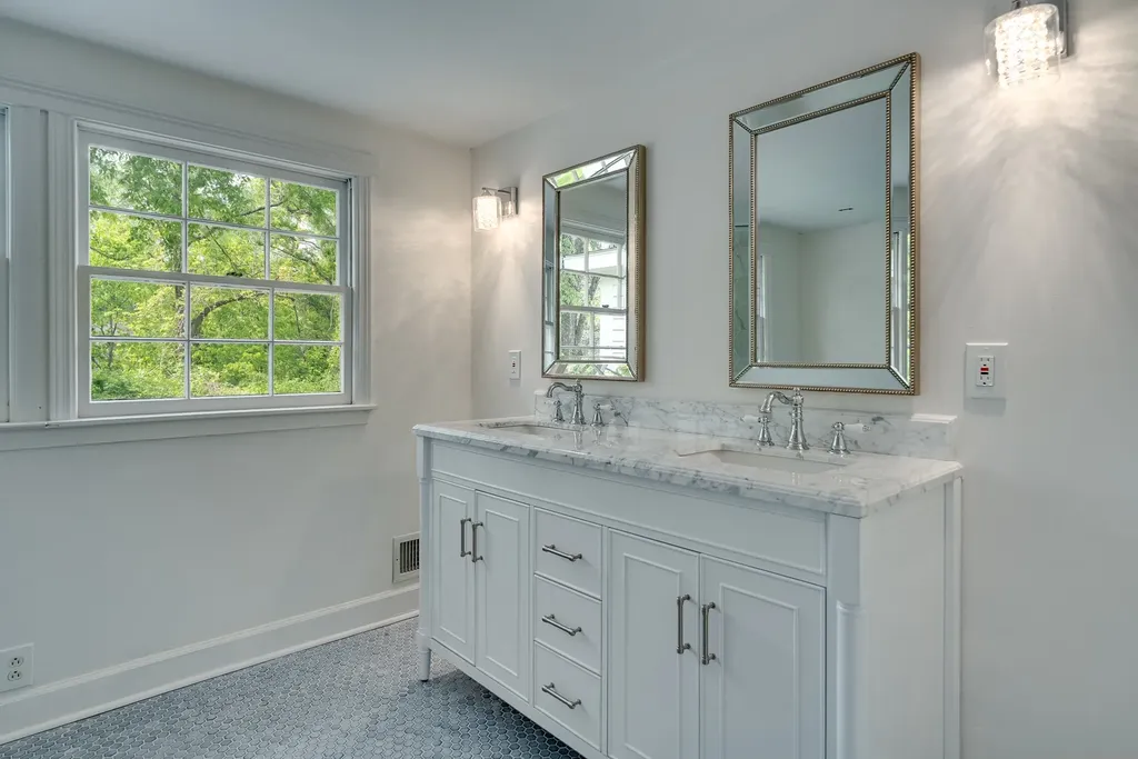 4025 Lealand Lane Nashville TN 37204