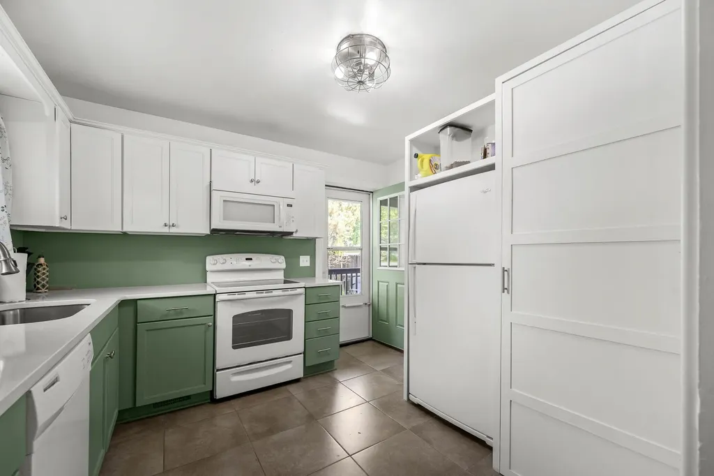 133 Ham Street Tullahoma TN 37388