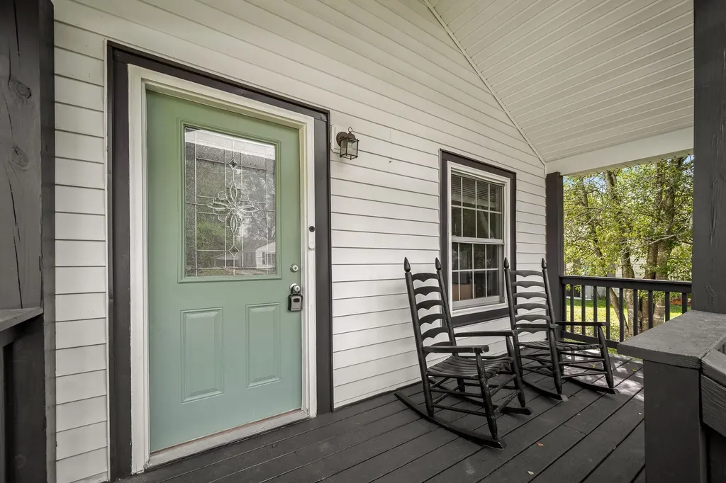 133 Ham Street Tullahoma TN 37388