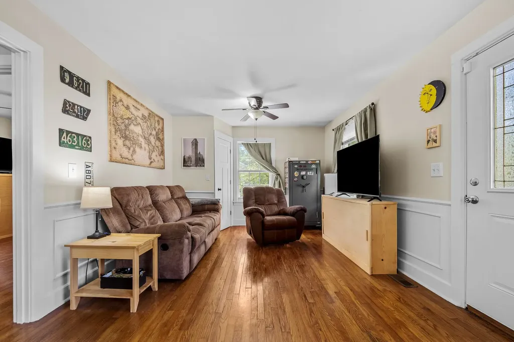 133 Ham Street Tullahoma TN 37388