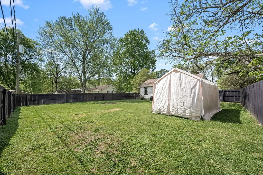 133 Ham Street Tullahoma TN 37388