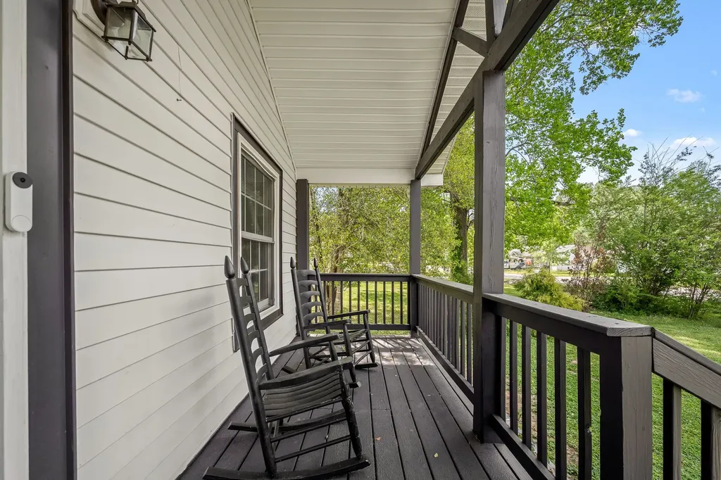 133 Ham Street Tullahoma TN 37388