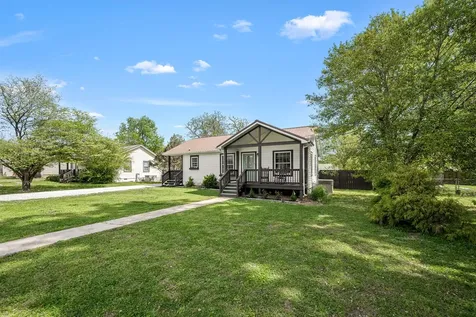 133 Ham Street Tullahoma TN 37388