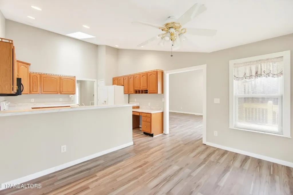 183 Trentwood Drive Crossville TN 38558