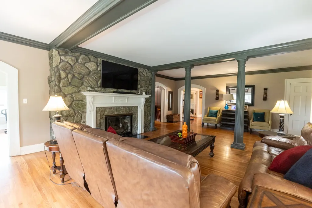 2990 Mcgavock Pike Nashville TN 37214