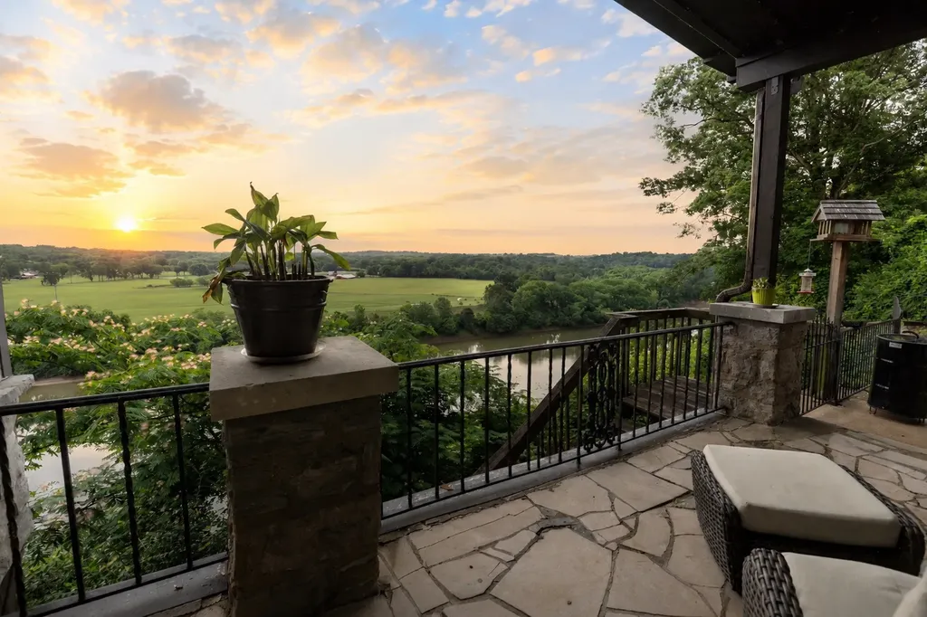 2990 Mcgavock Pike Nashville TN 37214