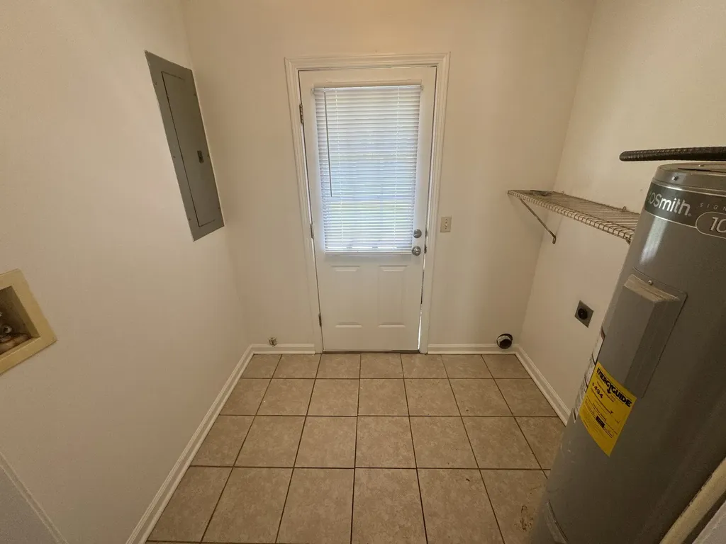 107 Pickle Street Shelbyville TN 37160
