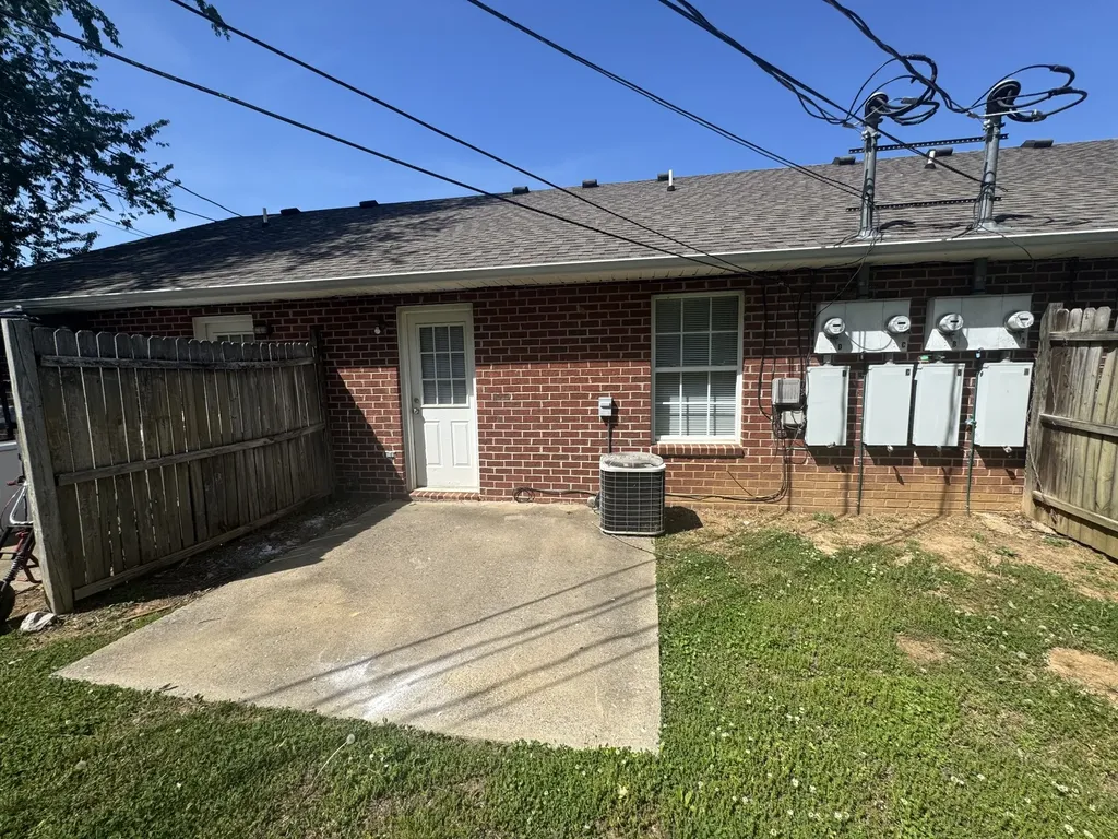 107 Pickle Street Shelbyville TN 37160
