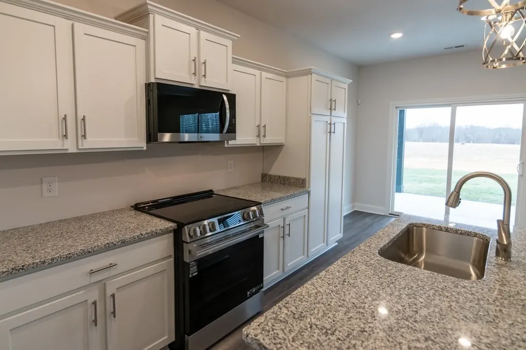 121 Miller Farm Clarksville TN 37043