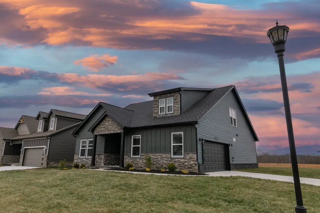 121 Miller Farm Clarksville TN 37043
