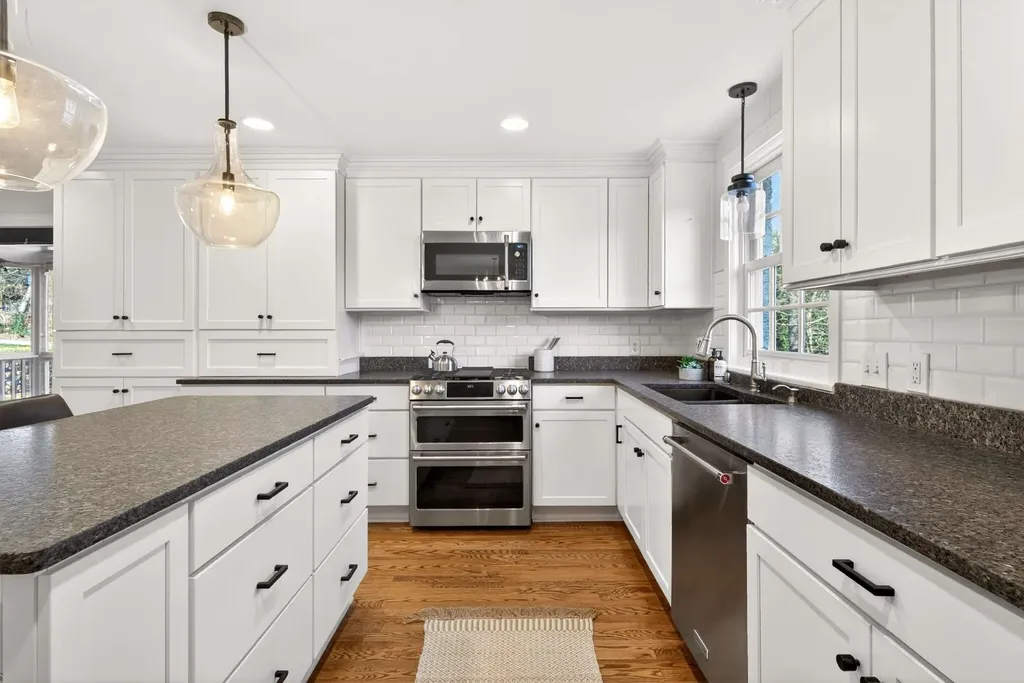 1116 Brookmeade Drive Nashville TN 37204