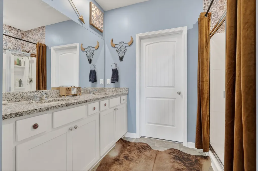 5390 Owens Lane White House TN 37188