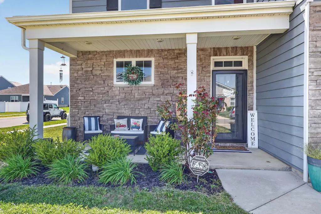 5390 Owens Lane White House TN 37188