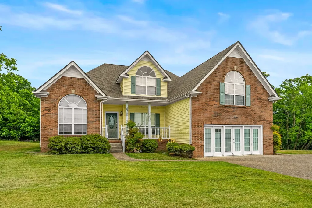 813 Shun Pike Cottontown TN 37048
