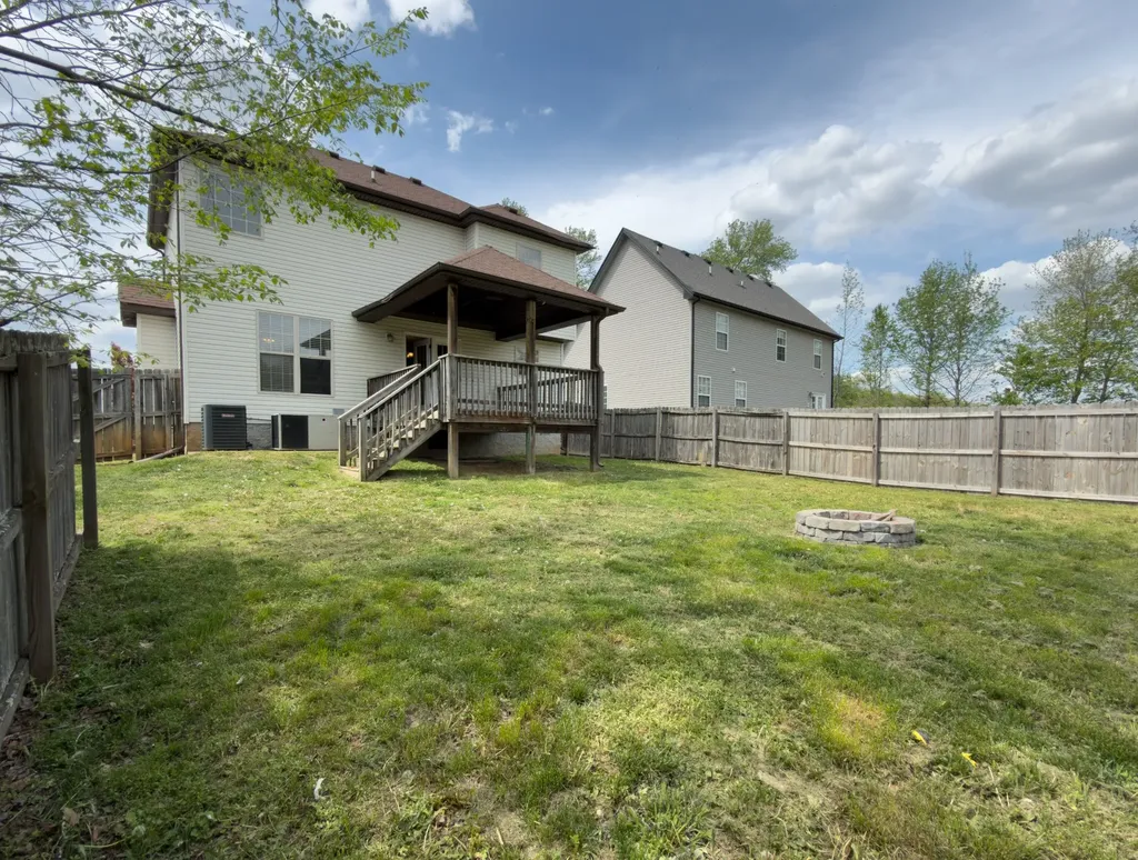 3809 Suiter Road Clarksville TN 37040