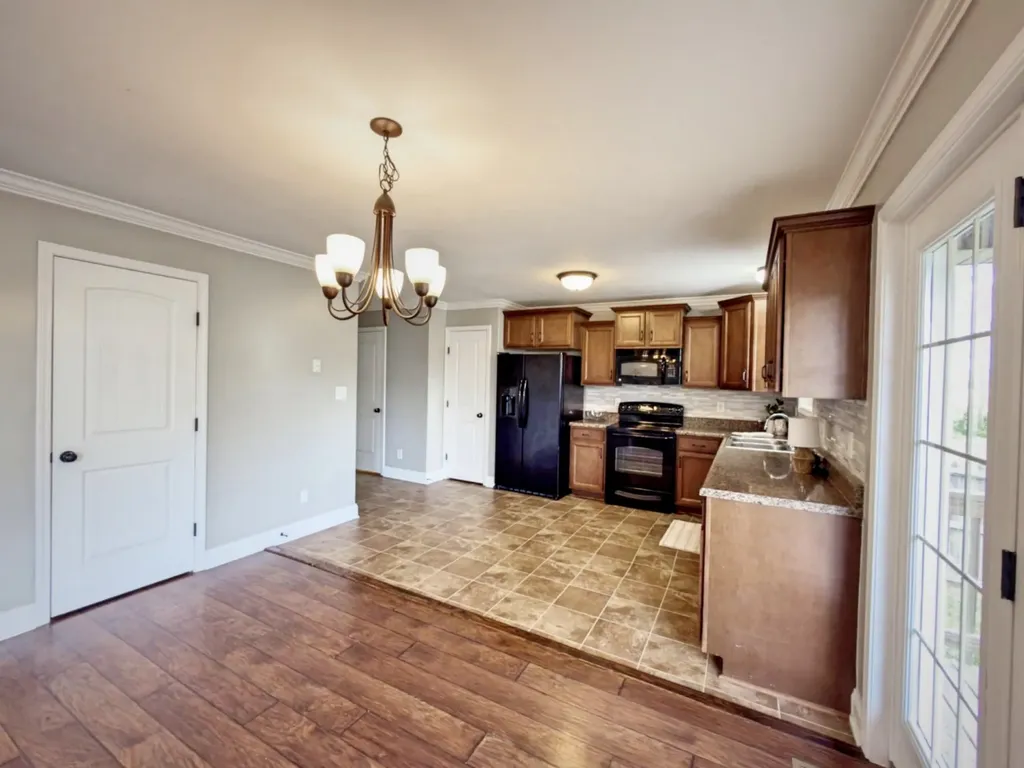 3809 Suiter Road Clarksville TN 37040