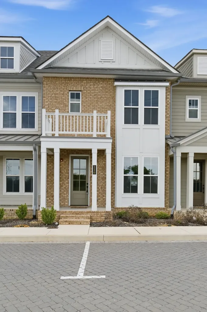 116 Nearwater Place Hendersonville TN 37075