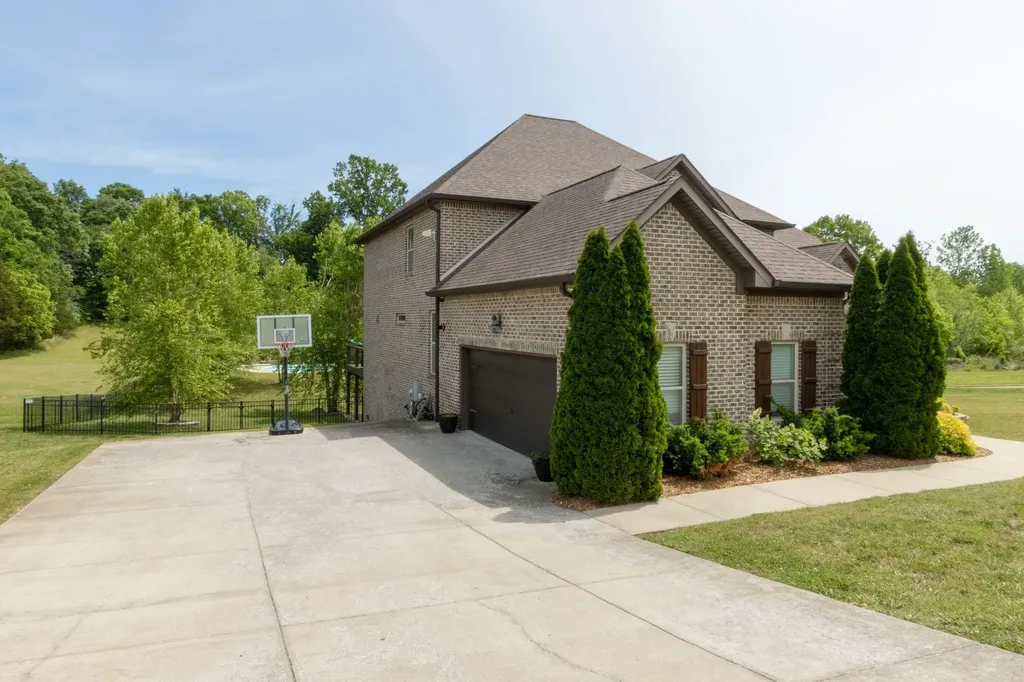 843 Ridgetop Drive Mount Juliet TN 37122